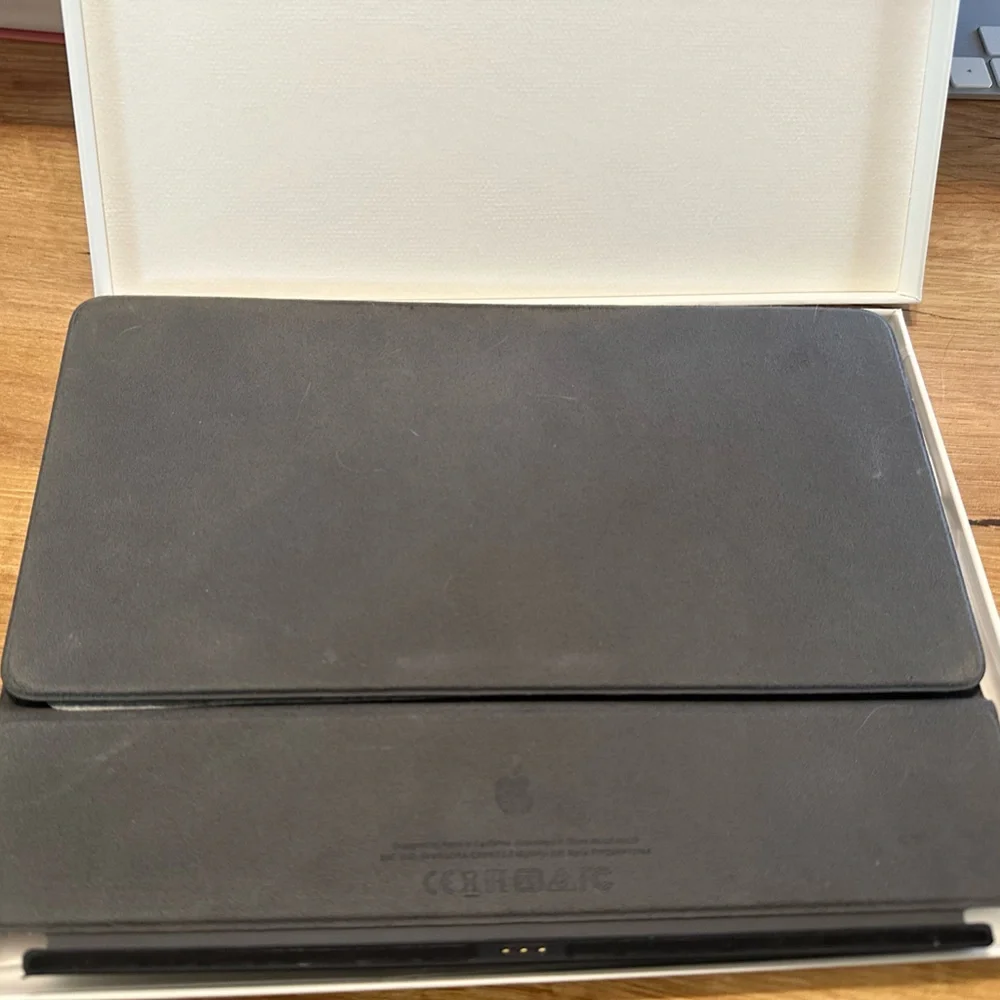 Apple Smart Keyboard